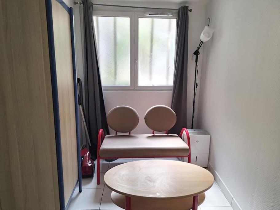 Appartement Meuble Centre-ville 30 Min Paris Ris-Orangis